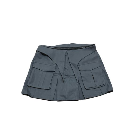 Women’s Mini Grey Skirt Size Small - Picture 1 of 3